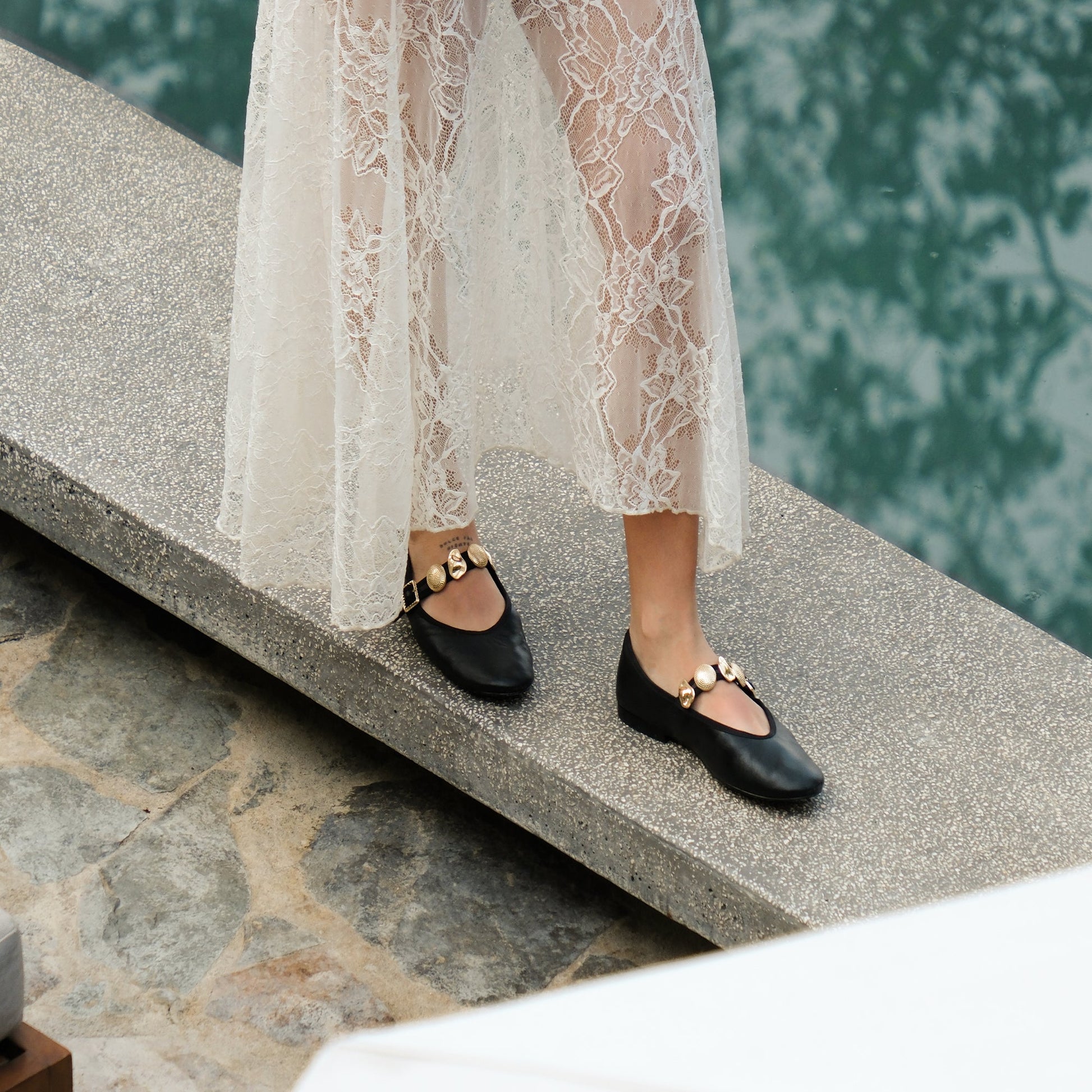 RELAN BALLET FLATS BLACK LEATHER