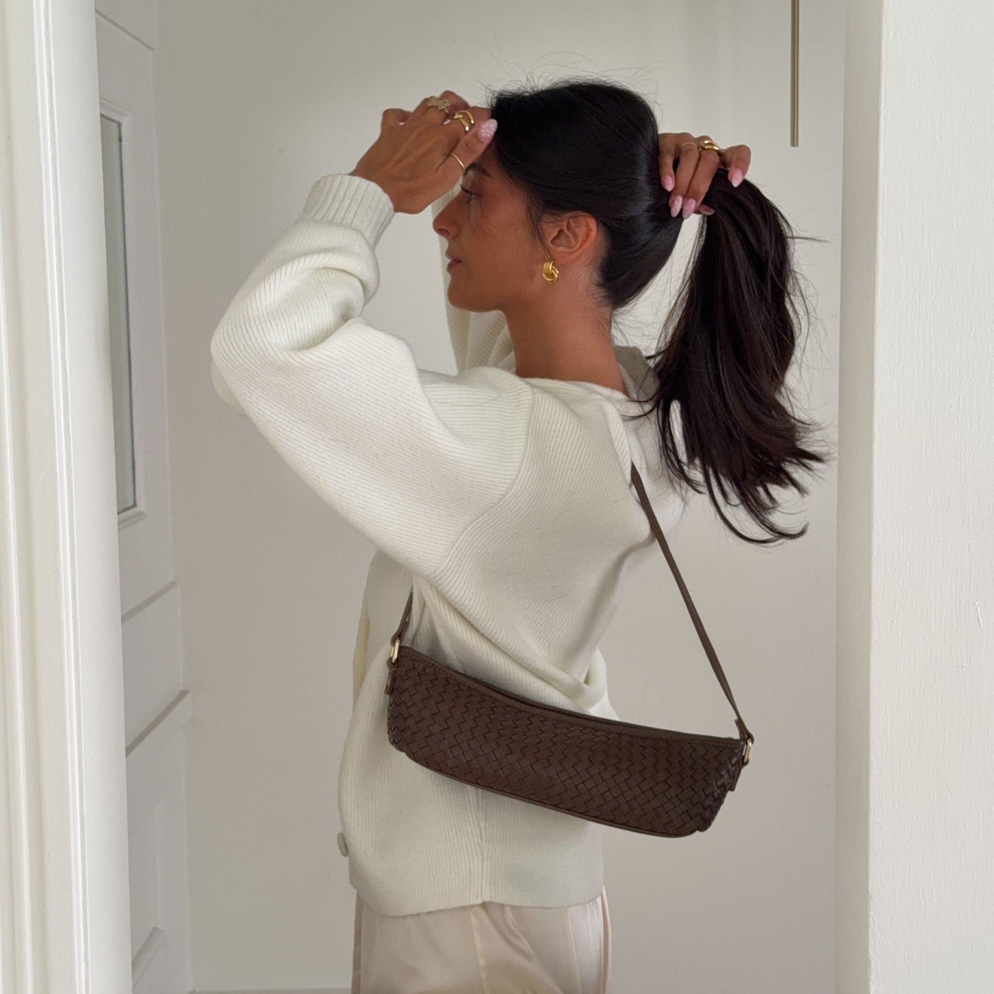 SAVAII WOVEN SHOULDER BAG BROWN WOVEN LEATHER