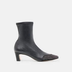 BLACK STELLA