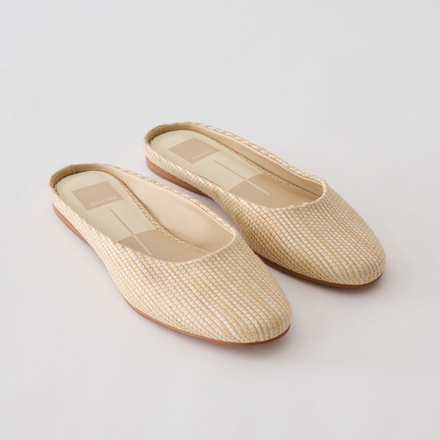 EILA FLATS LT NATURAL RAFFIA