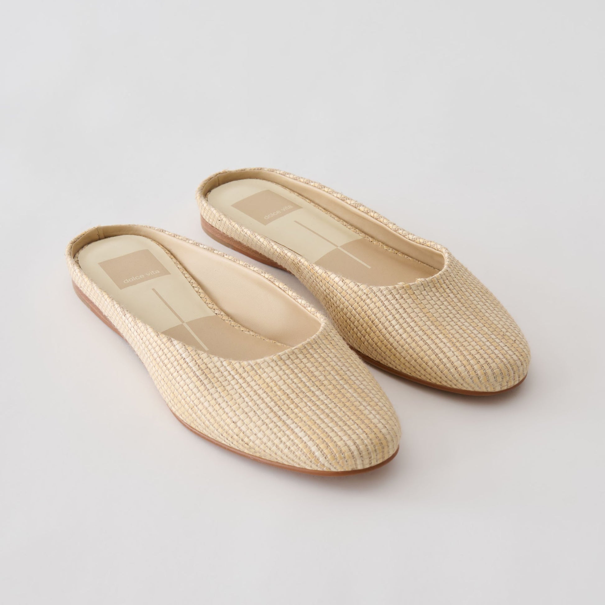 EILA FLATS LT NATURAL RAFFIA