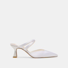 TRUE WHITE SATIN