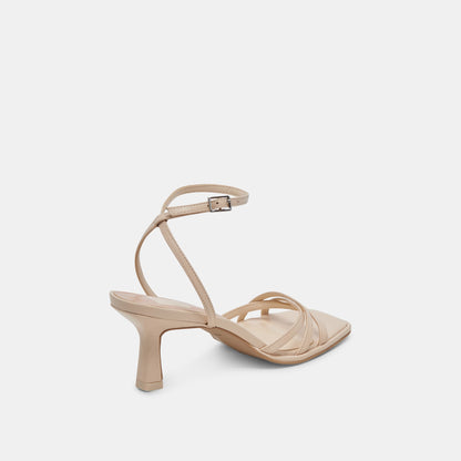 MANJI WIDE HEELS BONE PATENT LEATHER