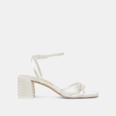 TRUE WHITE SATIN