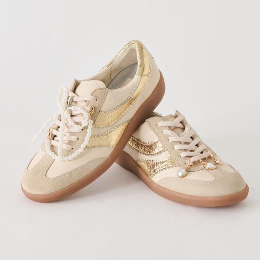 MERIT SNEAKERS WHITE GOLD LEATHER + PEARL CHARM BUNDLE