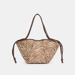ZEBRA CANVAS