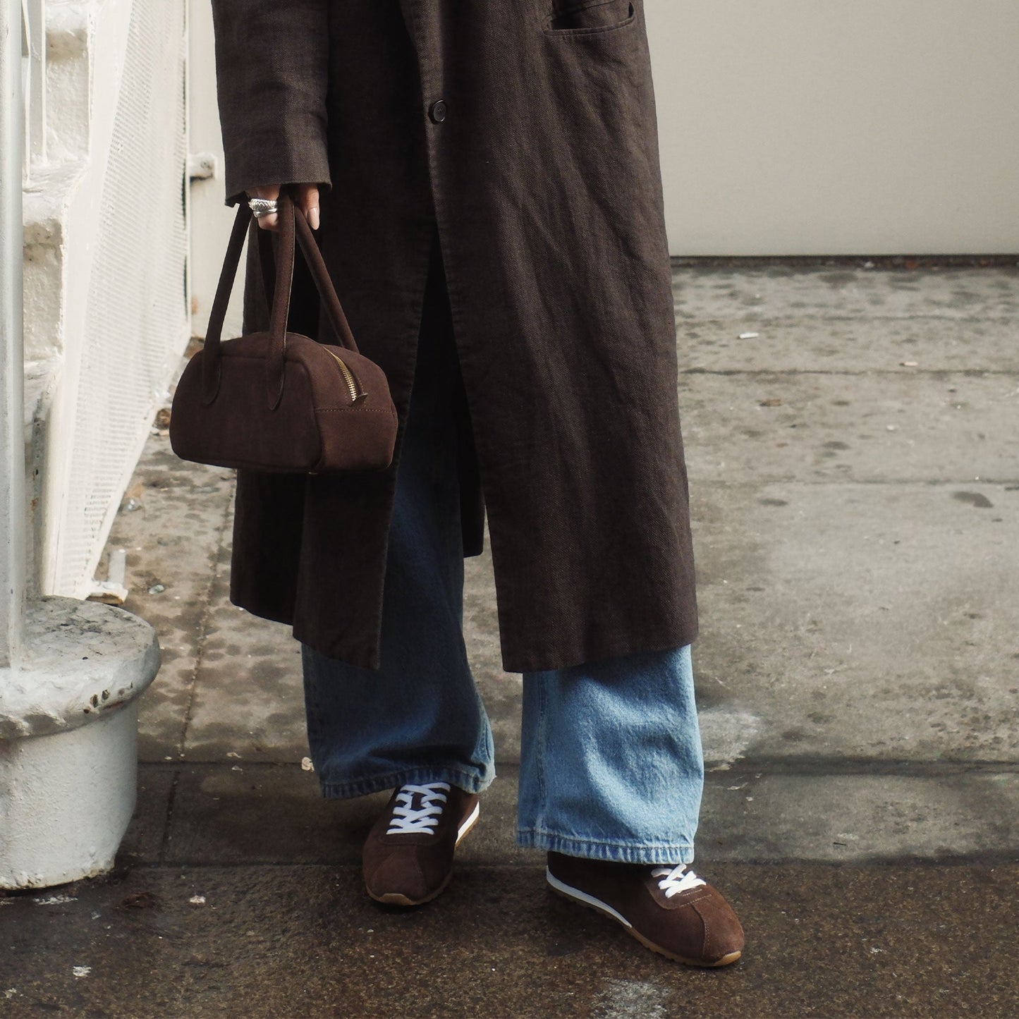 BORACAY SHOULDER BAG CHOCOLATE SUEDE
